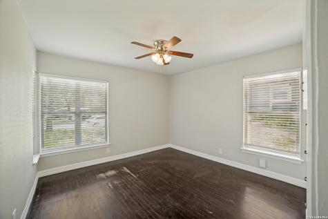 423 Karen Lane San Antonio TX 78209
