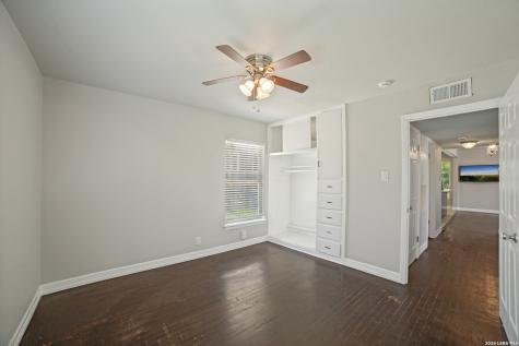 423 Karen Lane San Antonio TX 78209