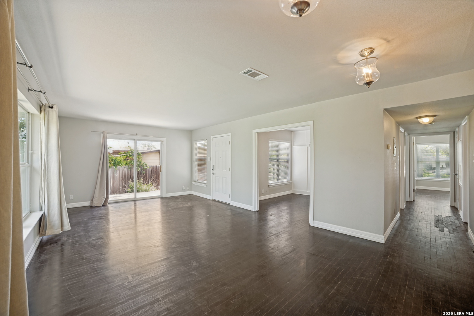 423 Karen Lane San Antonio TX 78209