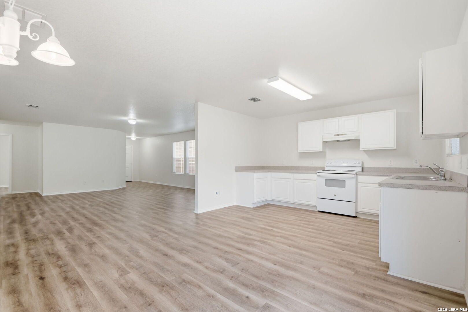 111 Shad Bush Street San Antonio TX 78245