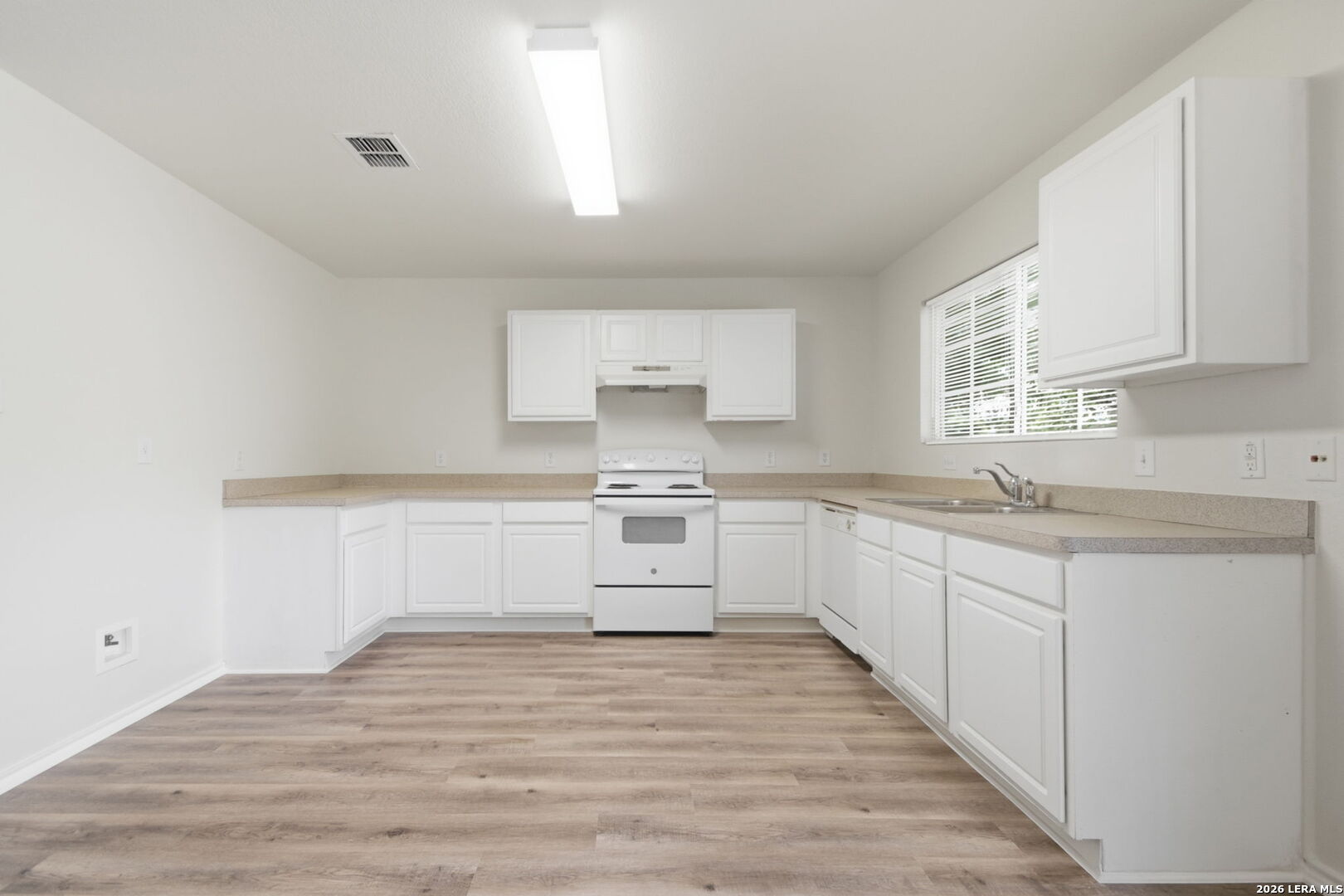 111 Shad Bush Street San Antonio TX 78245
