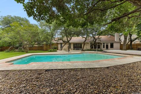 4501 Green Acres Woods Street San Antonio TX 78249