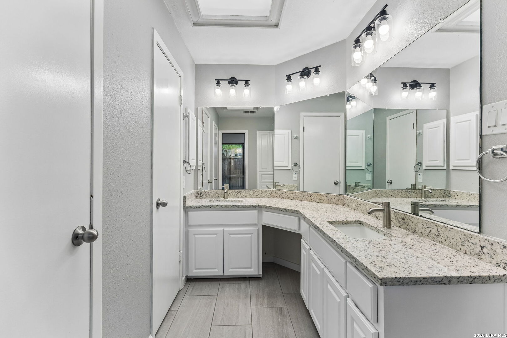 4501 Green Acres Woods Street San Antonio TX 78249