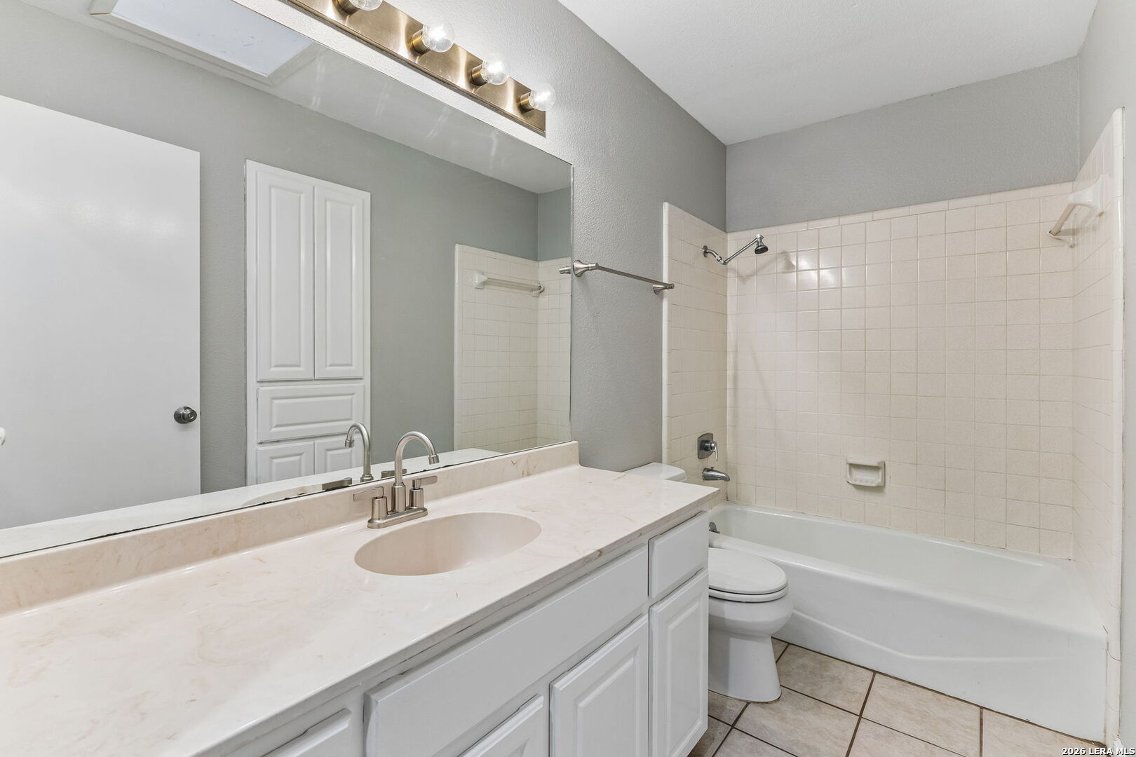 4501 Green Acres Woods Street San Antonio TX 78249