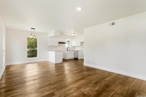 2712 Nacogdoches Road San Antonio TX 78217