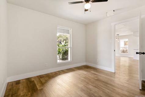 2712 Nacogdoches Road San Antonio TX 78217