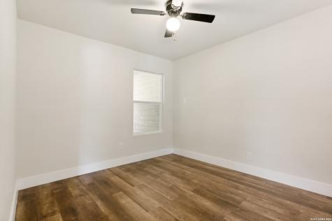 2712 Nacogdoches Road San Antonio TX 78217