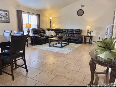 8519 Dusty Ridge Converse TX 78109