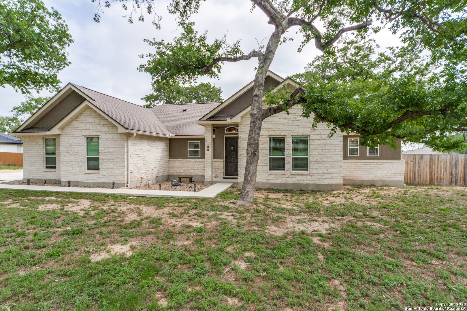 100 Archer Ridge Drive La Vernia TX 78121