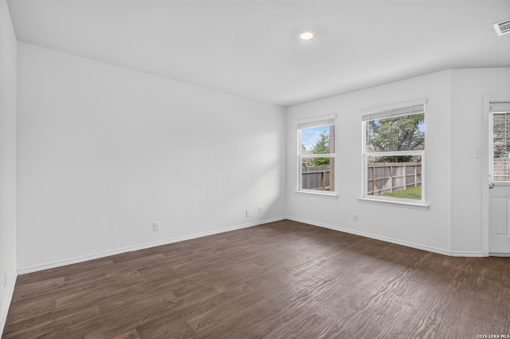 1033 Pacific Monarch San Antonio TX 78253
