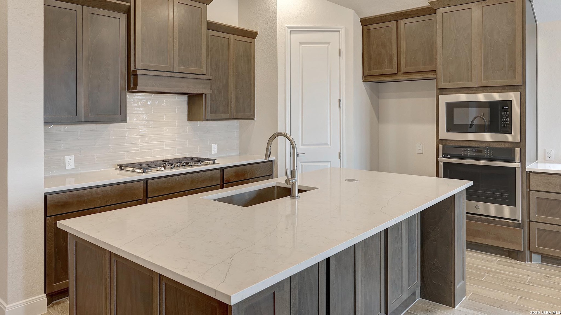 1034 Neria Loop San Antonio TX 78224