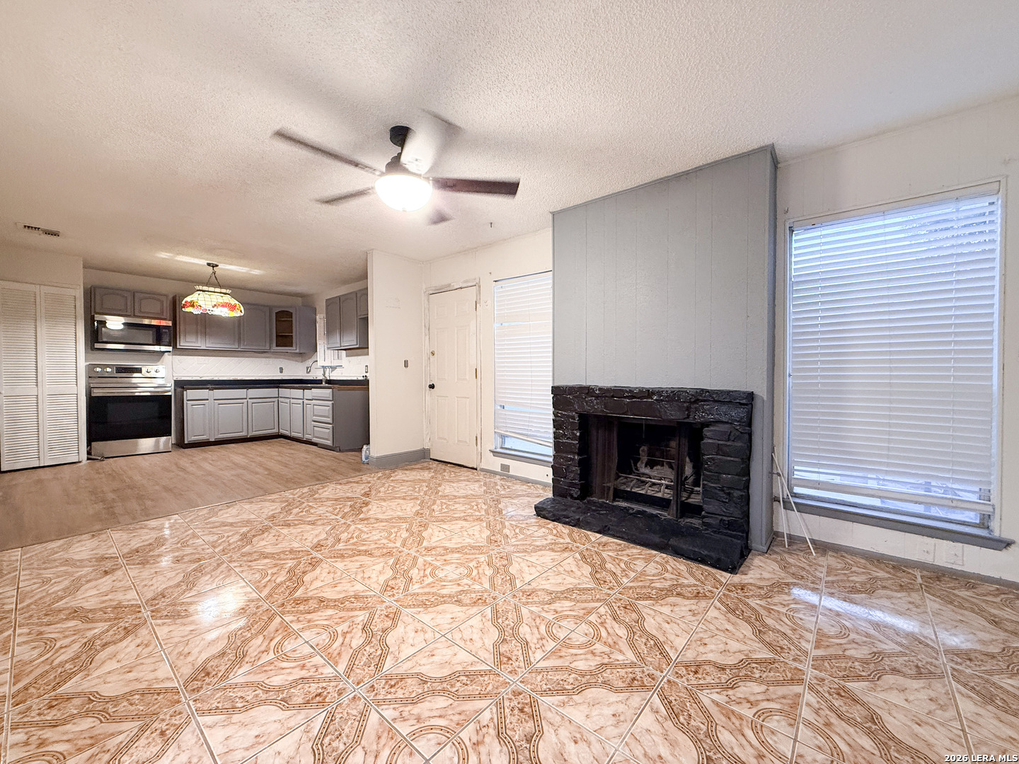 8012 Winsford San Antonio TX 78239