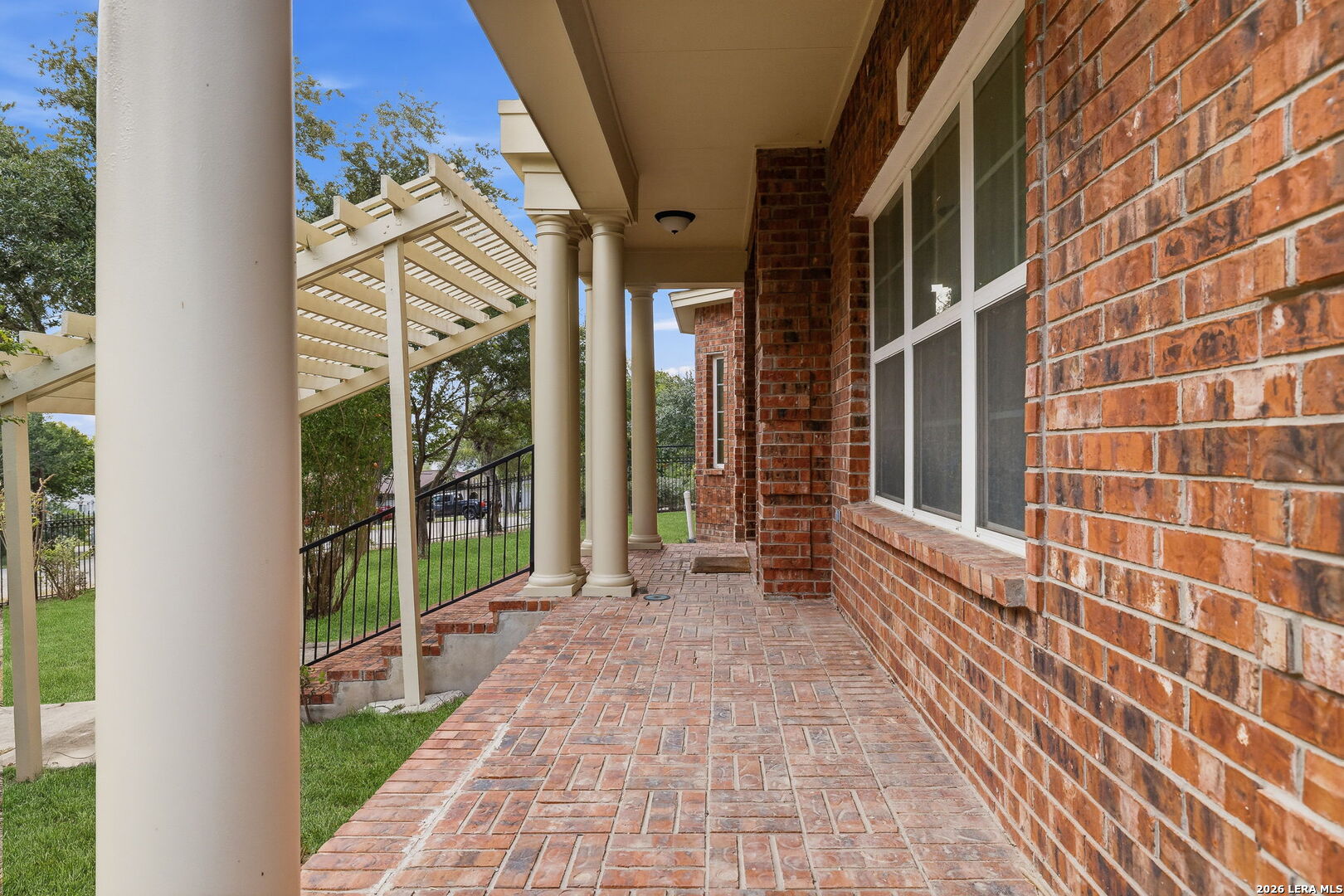 6519 Kings Crown W San Antonio TX 78233
