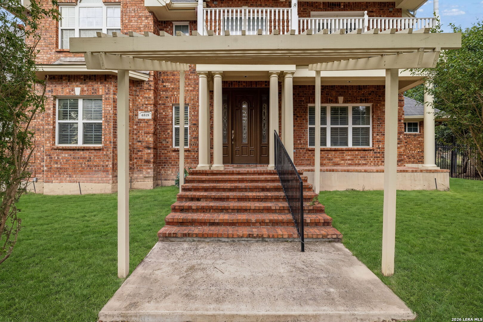 6519 Kings Crown W San Antonio TX 78233