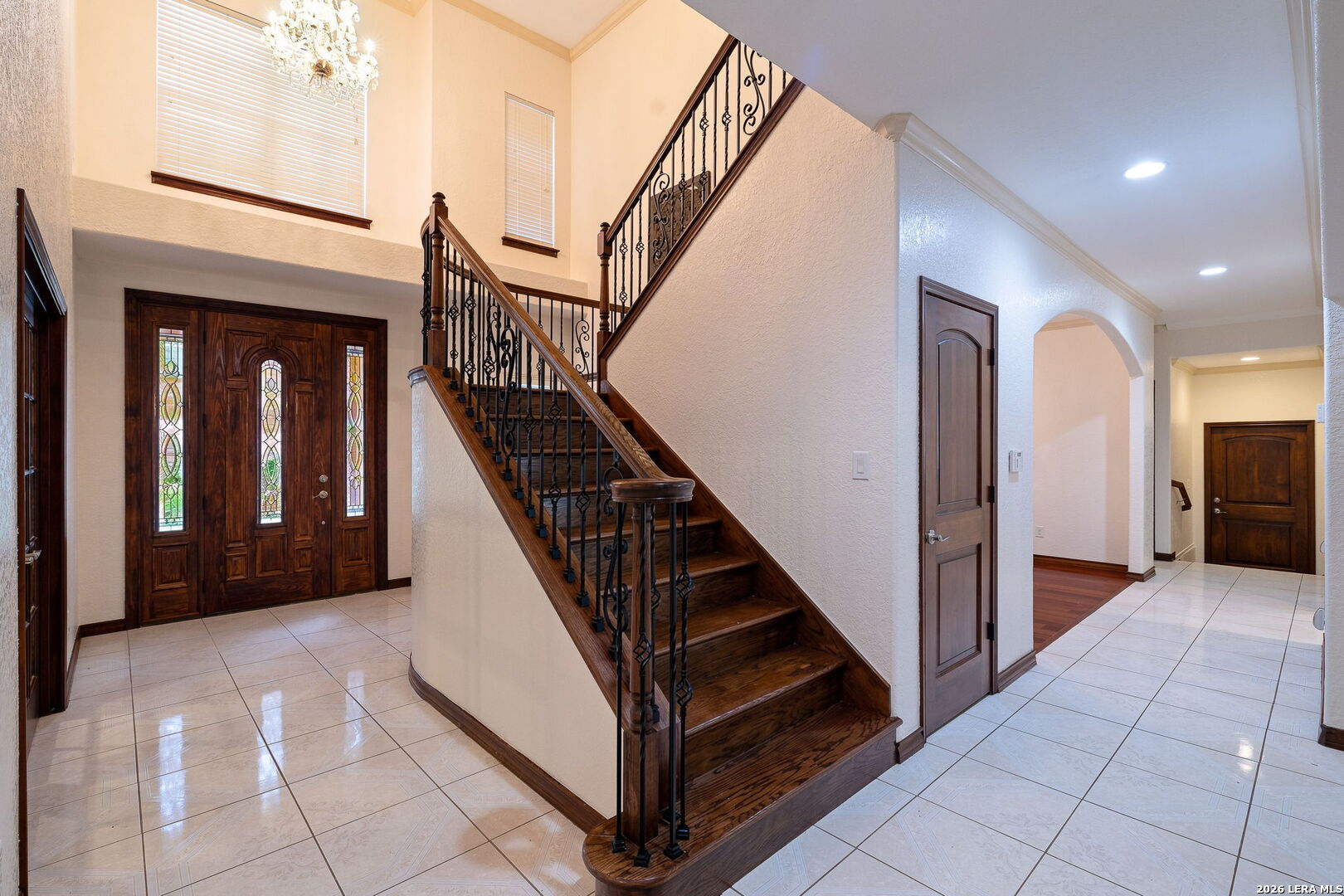 6519 Kings Crown W San Antonio TX 78233