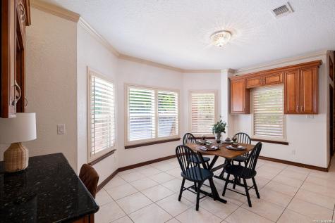 6519 Kings Crown W San Antonio TX 78233