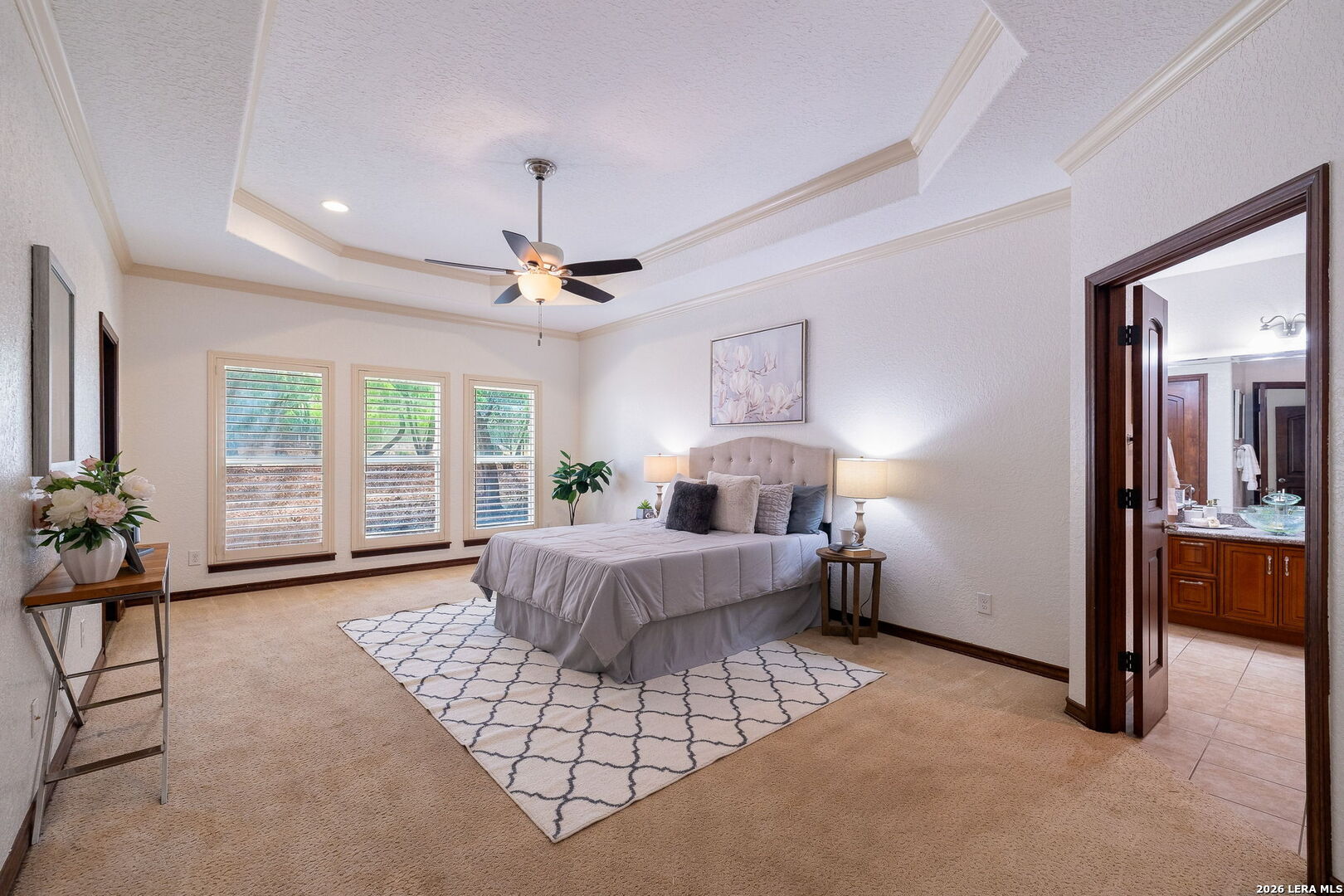 6519 Kings Crown W San Antonio TX 78233