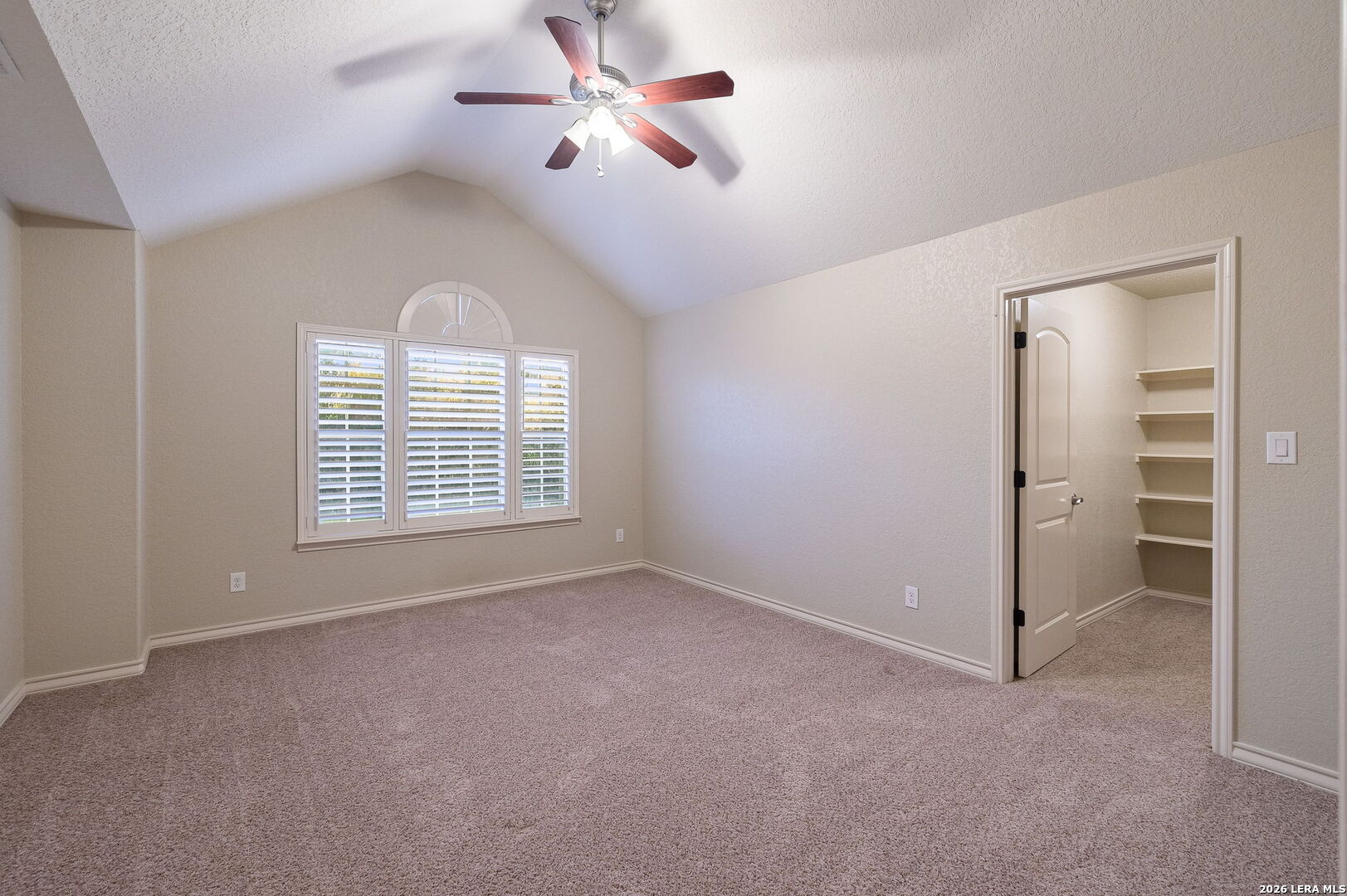 6519 Kings Crown W San Antonio TX 78233