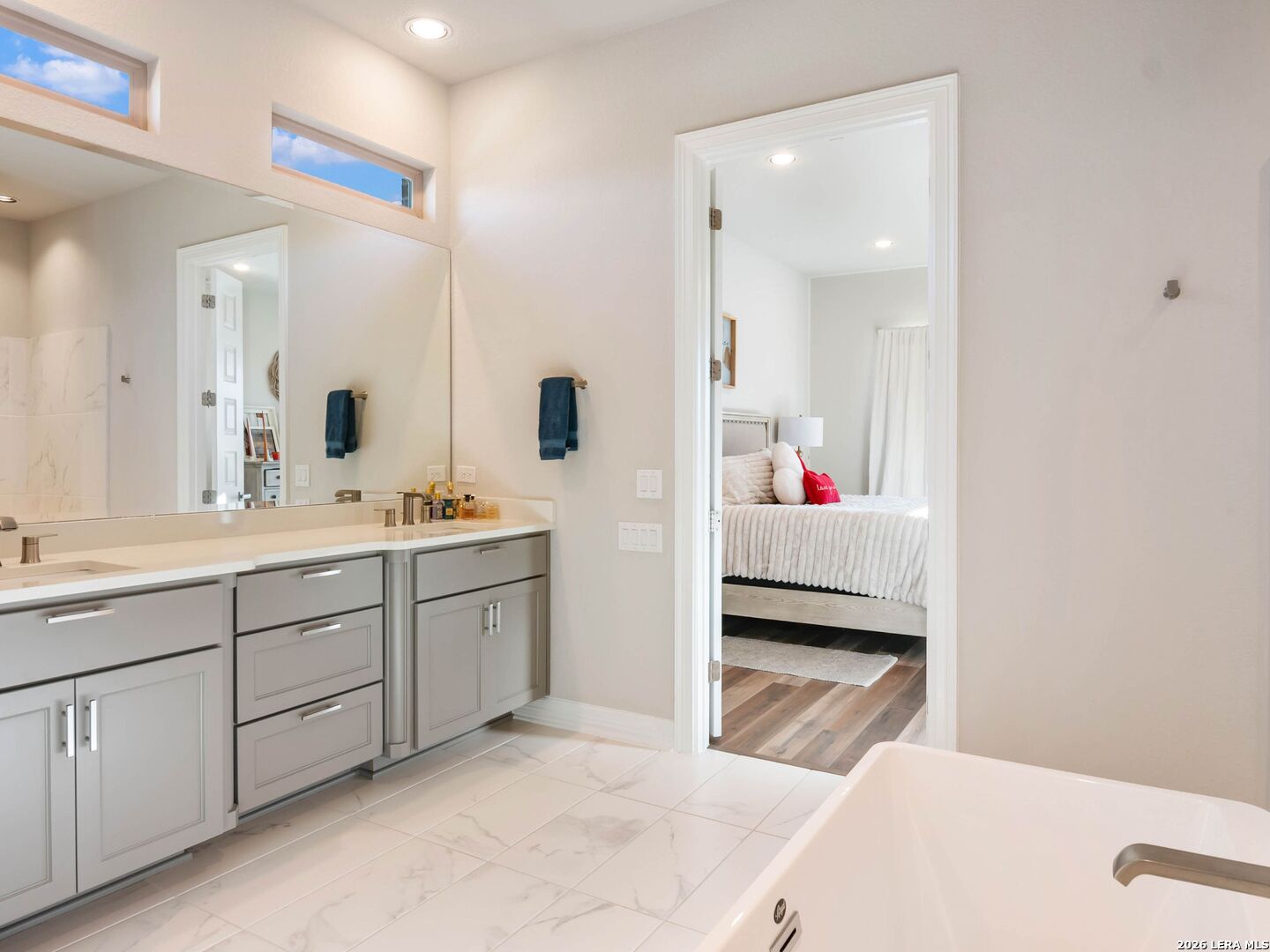 8134 Vanity Hill San Antonio TX 78256