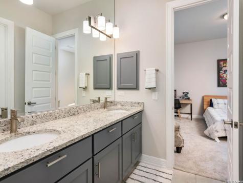 8134 Vanity Hill San Antonio TX 78256