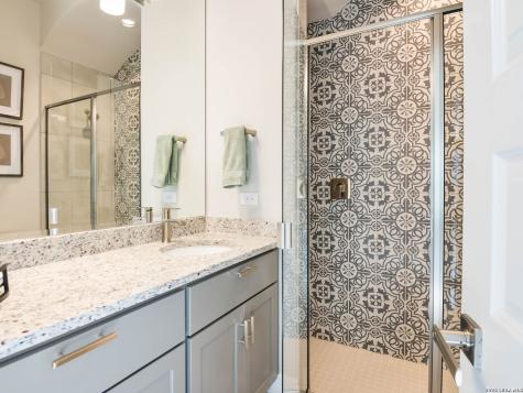 8134 Vanity Hill San Antonio TX 78256