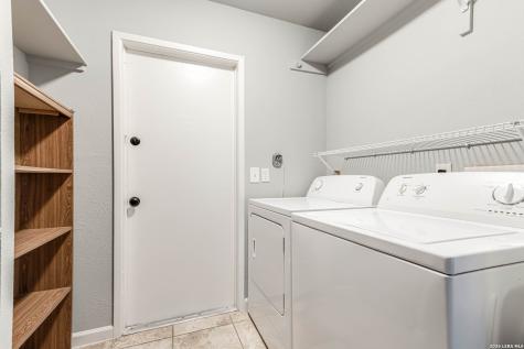 4635 La Loma Street San Antonio TX 78233