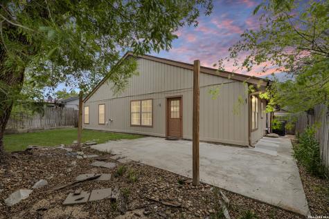 4635 La Loma Street San Antonio TX 78233