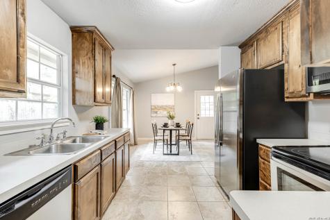 4635 La Loma Street San Antonio TX 78233