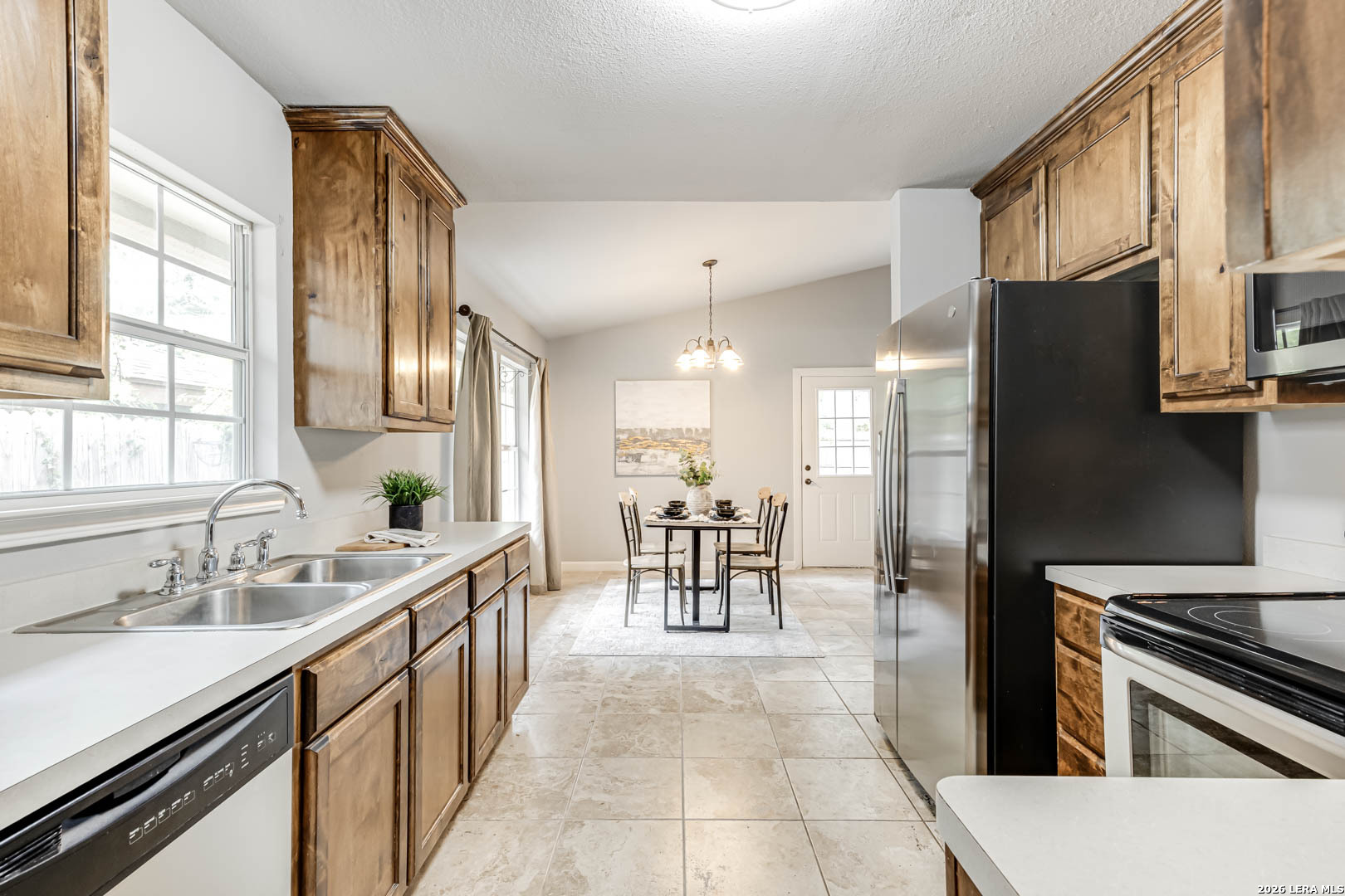 4635 La Loma Street San Antonio TX 78233