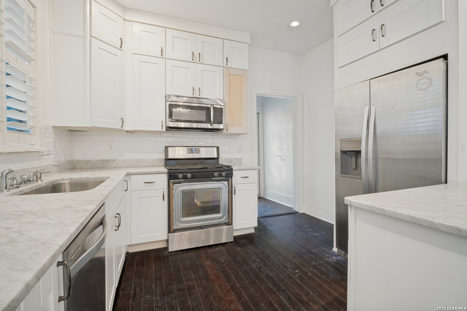 423 Queen Anne Court San Antonio TX 78209
