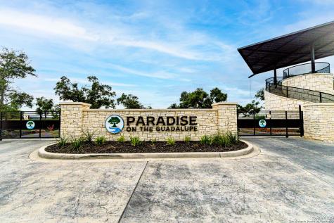 1922 Paradise Parkway Canyon Lake TX 78133