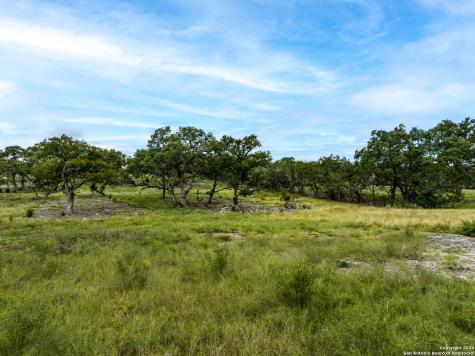1922 Paradise Parkway Canyon Lake TX 78133