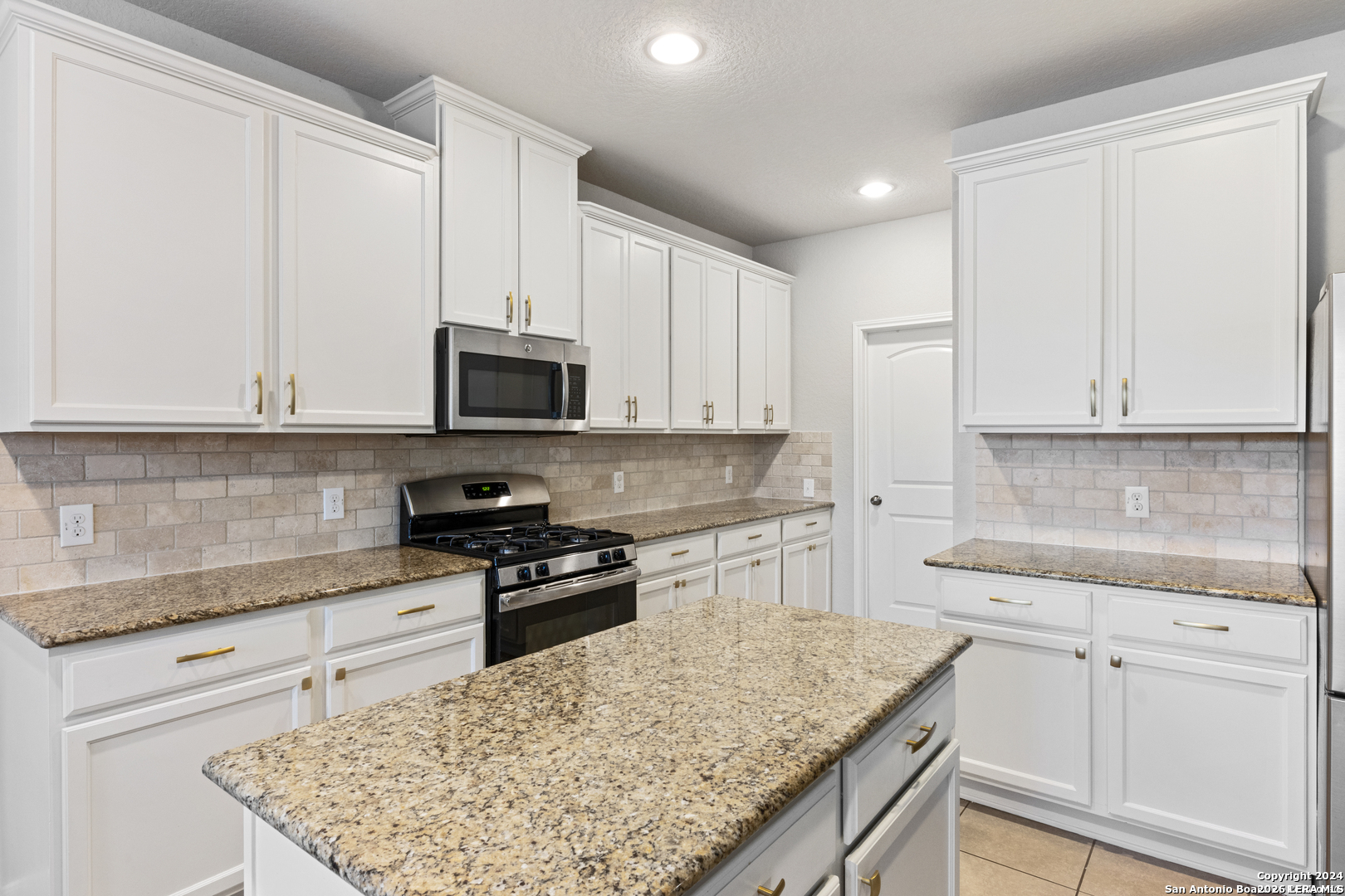 7110 Fort Bend San Antonio TX 78223