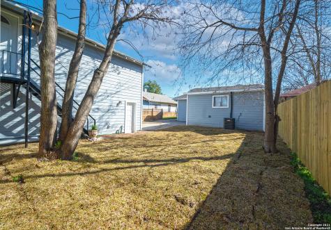 2719 E Houston Street San Antonio TX 78202