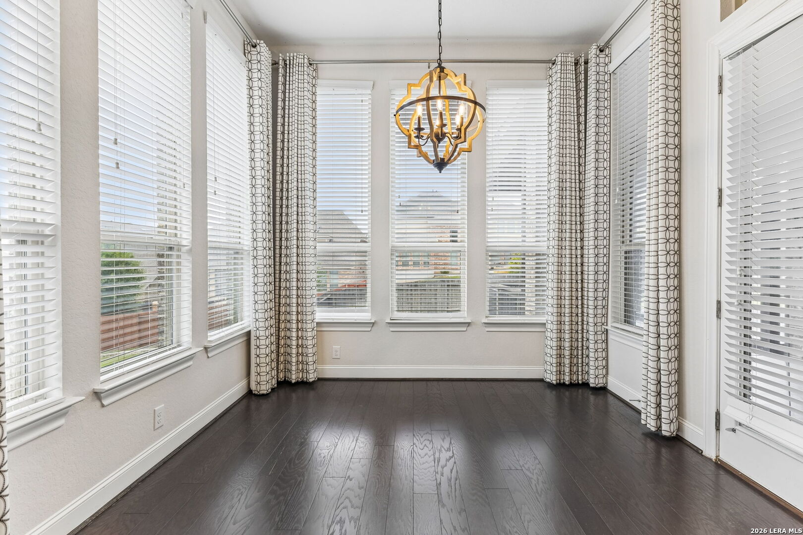25847 Warbler View San Antonio TX 78255