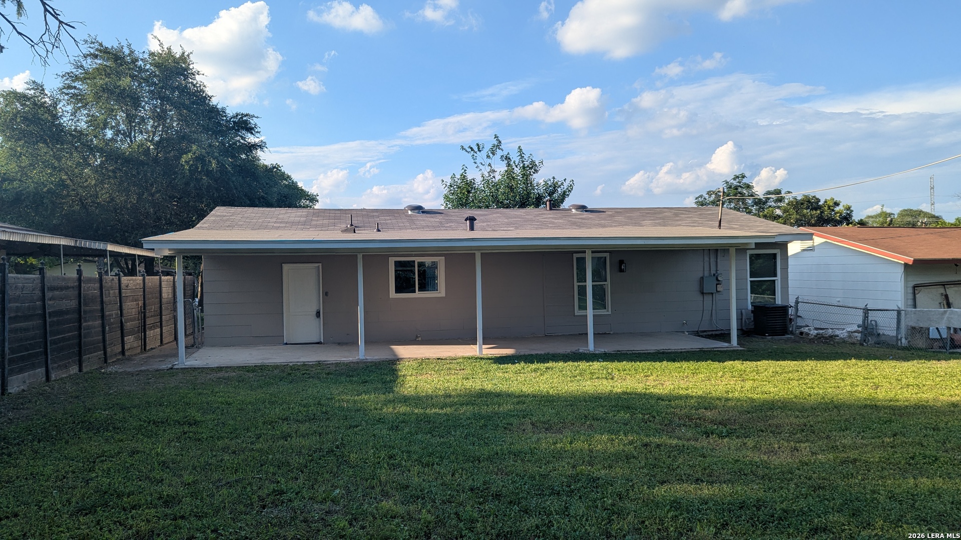 518 Craigmont San Antonio TX 78213