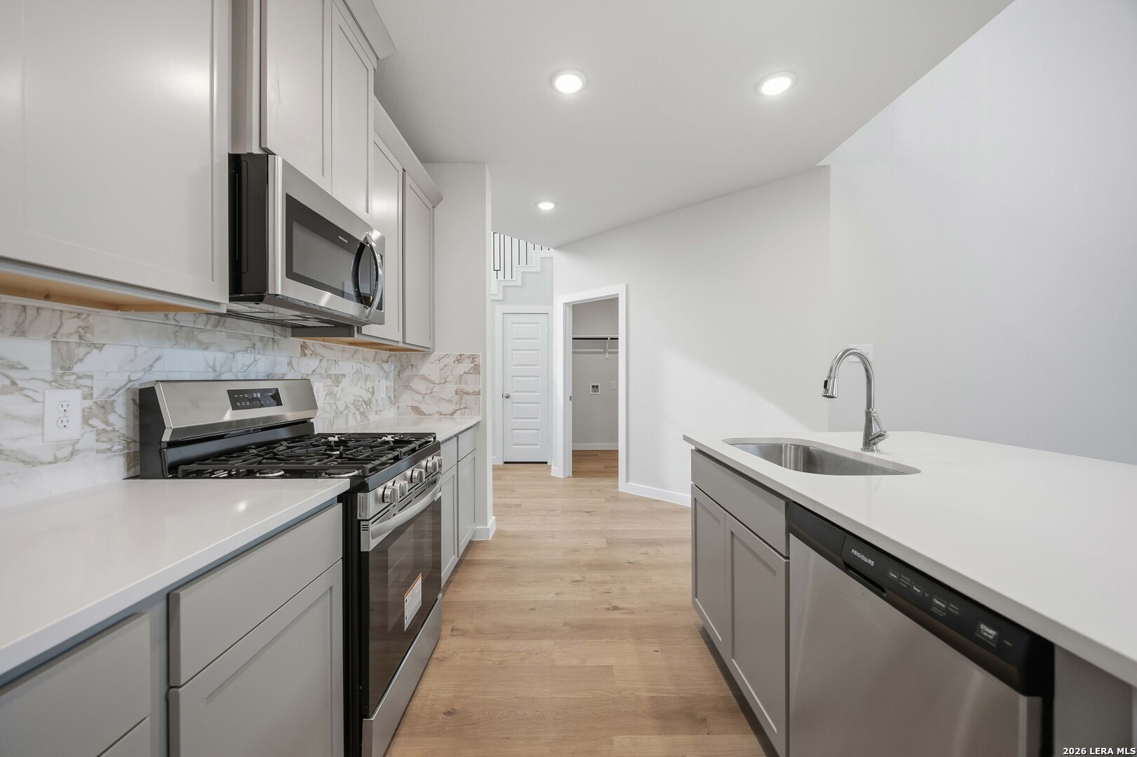 131 Ashley Loop San Antonio TX 78253