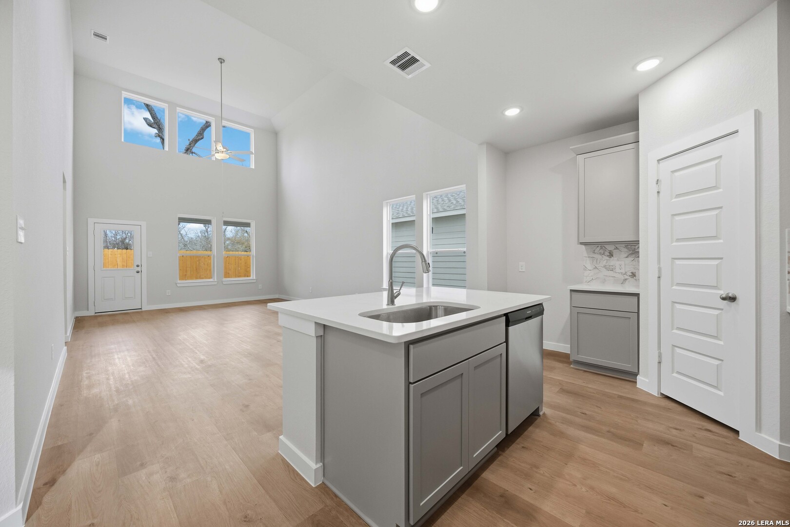 131 Ashley Loop San Antonio TX 78253