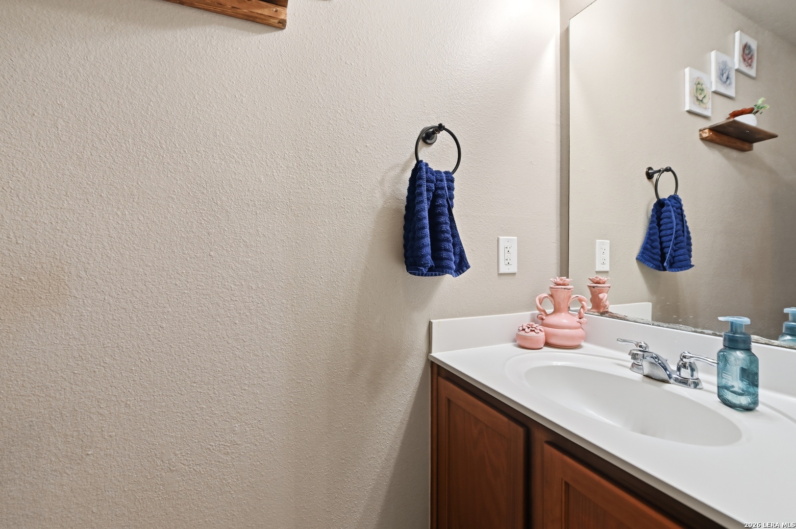 6907 Malibu Cove Converse TX 78109