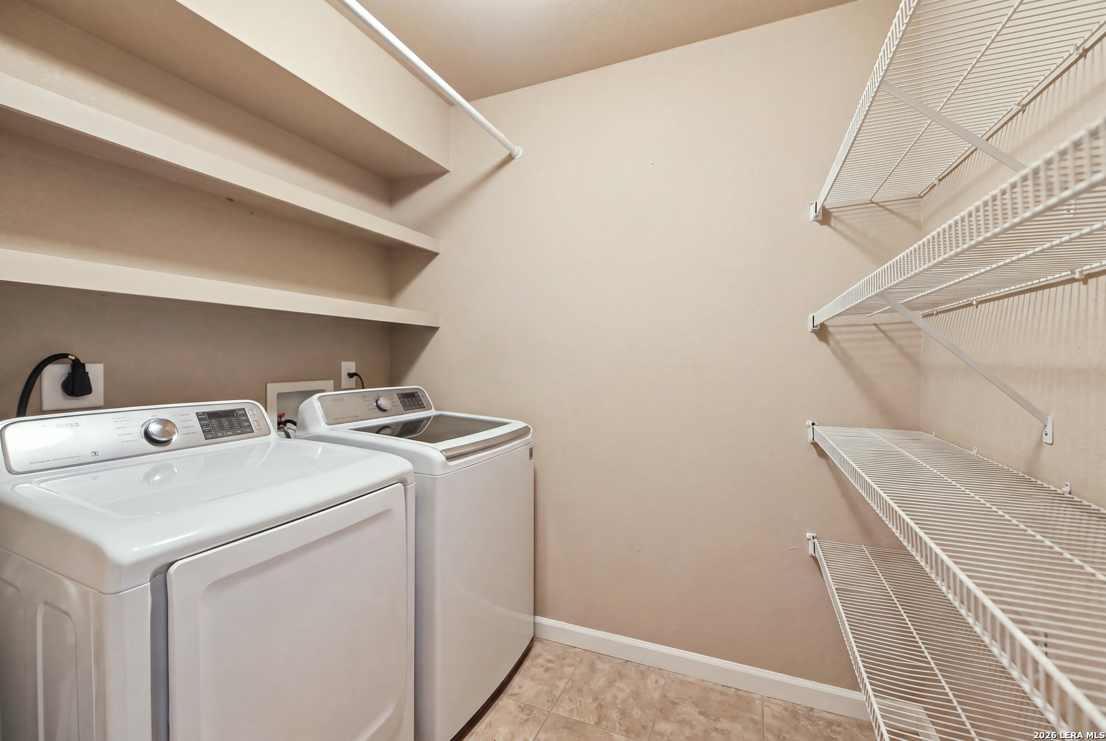 6907 Malibu Cove Converse TX 78109