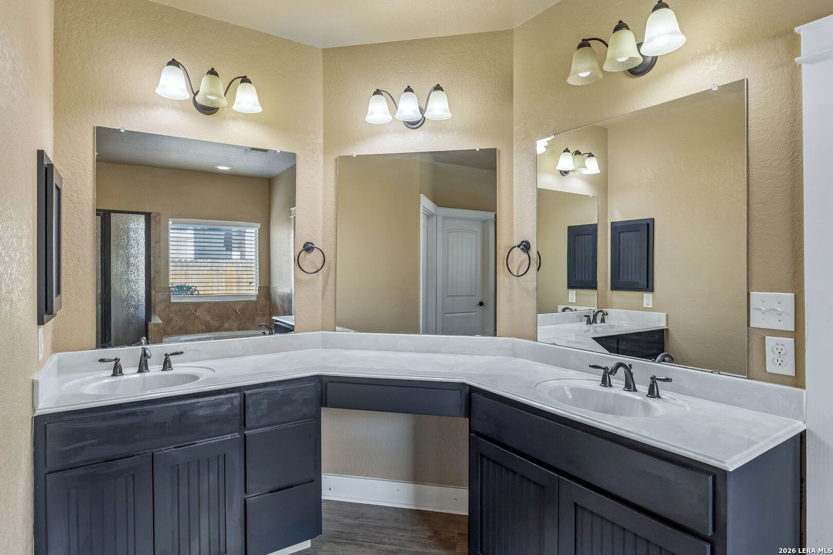 1627 Stone Haven Pleasanton TX 78064