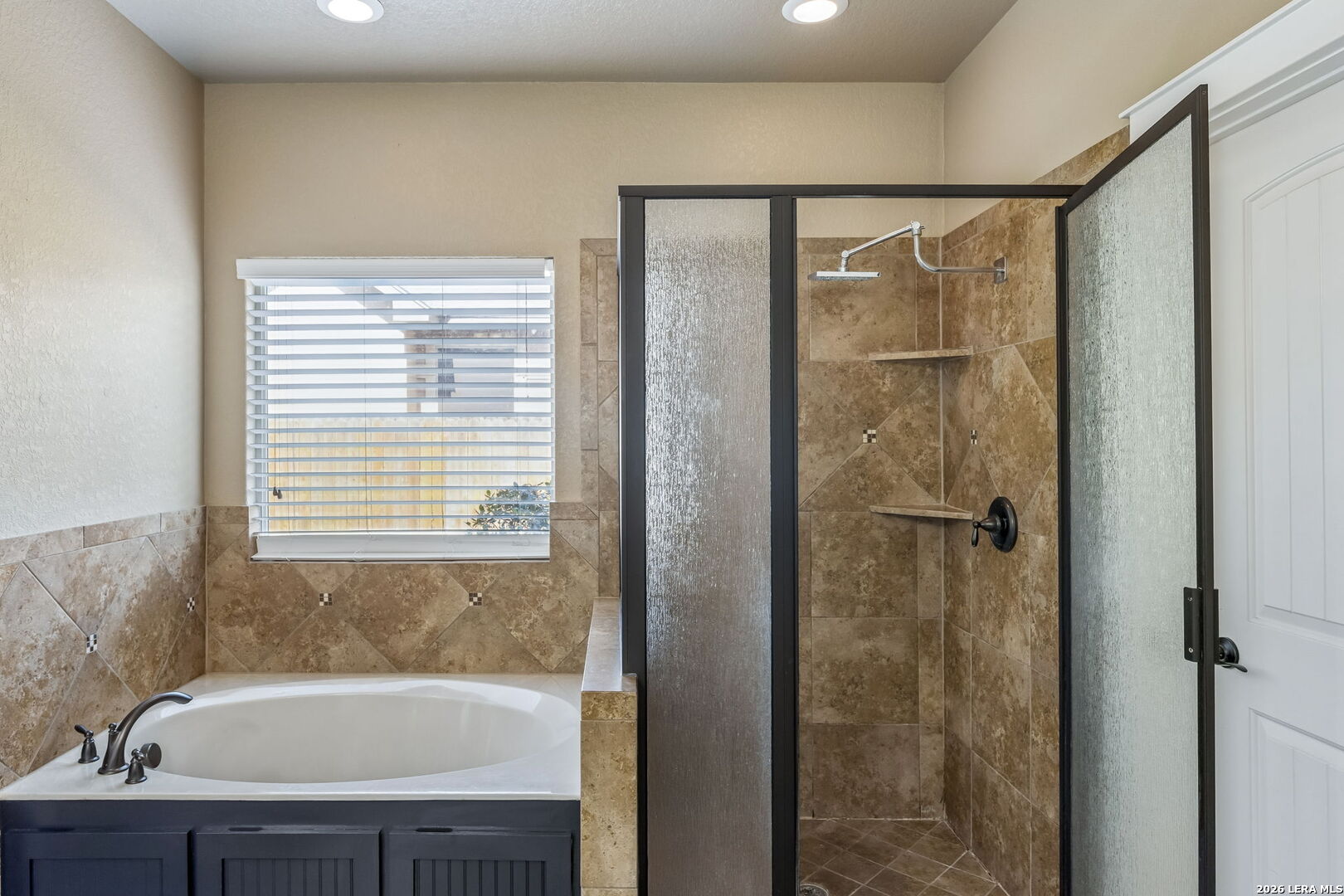 1627 Stone Haven Pleasanton TX 78064
