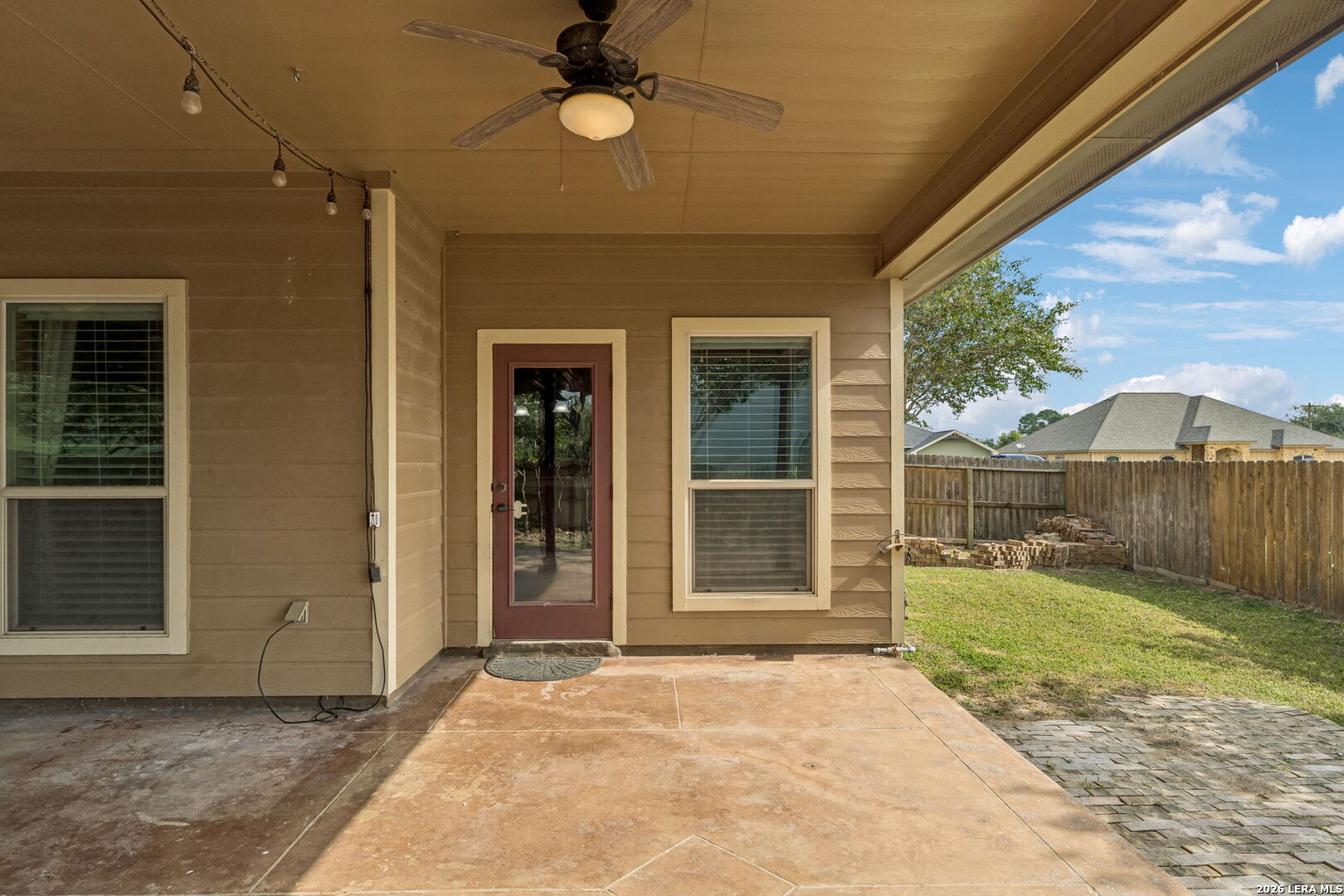 1627 Stone Haven Pleasanton TX 78064