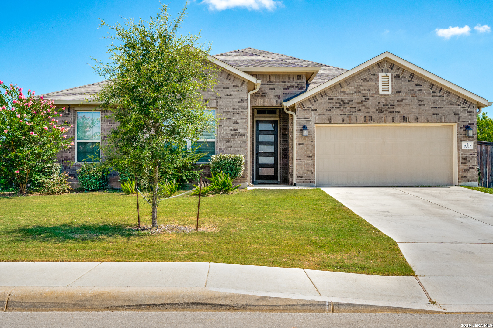 9307 Madler San Antonio TX 78263