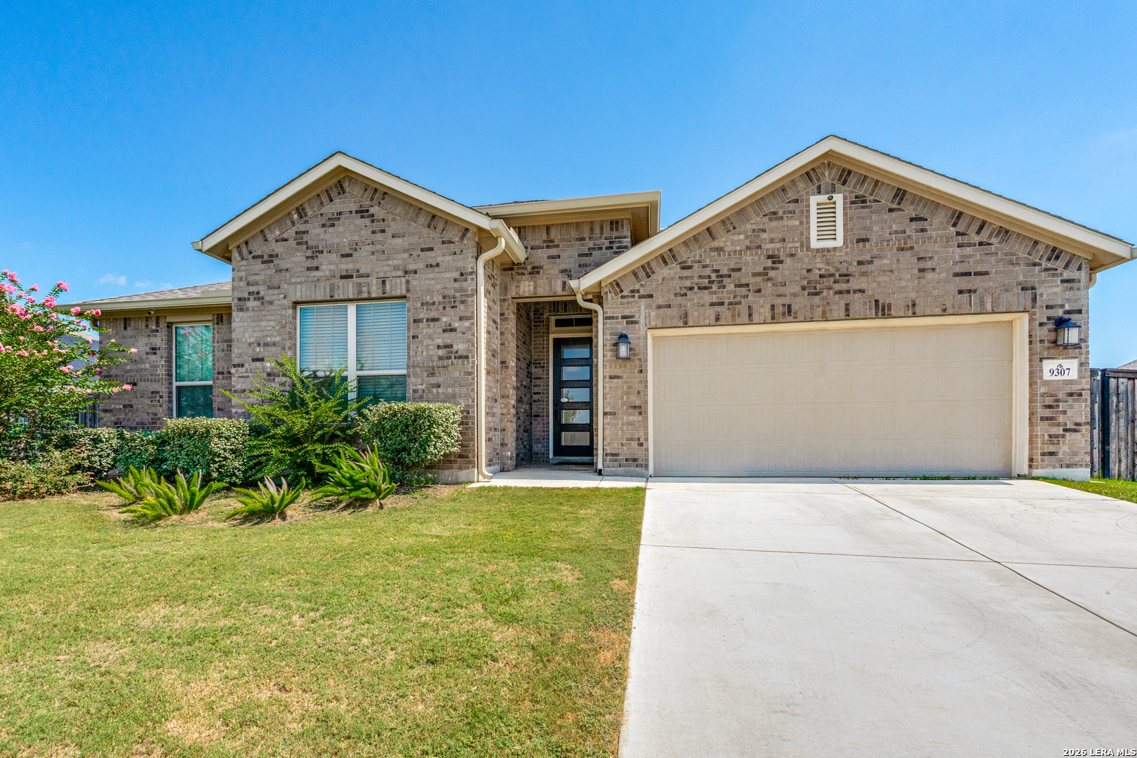 9307 Madler San Antonio TX 78263