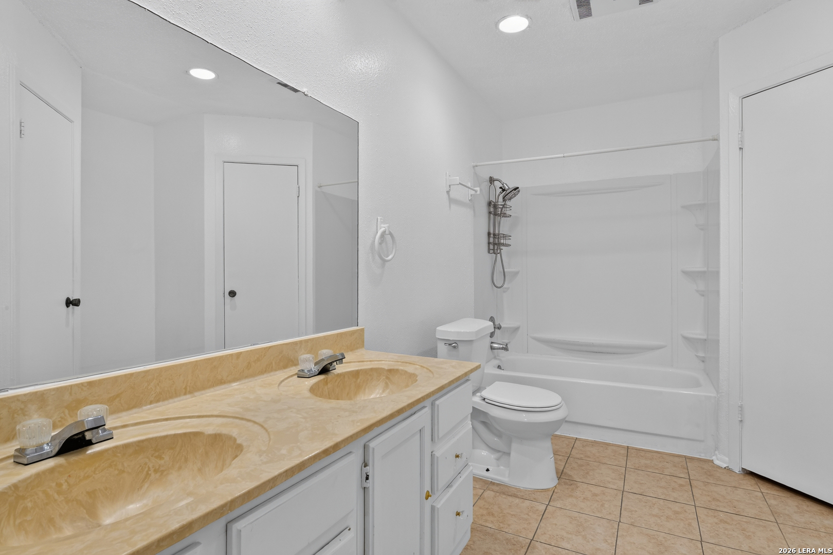 3928 Chimney Springs Drive San Antonio TX 78247