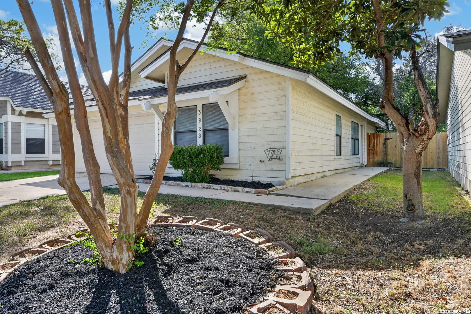 3928 Chimney Springs Drive San Antonio TX 78247