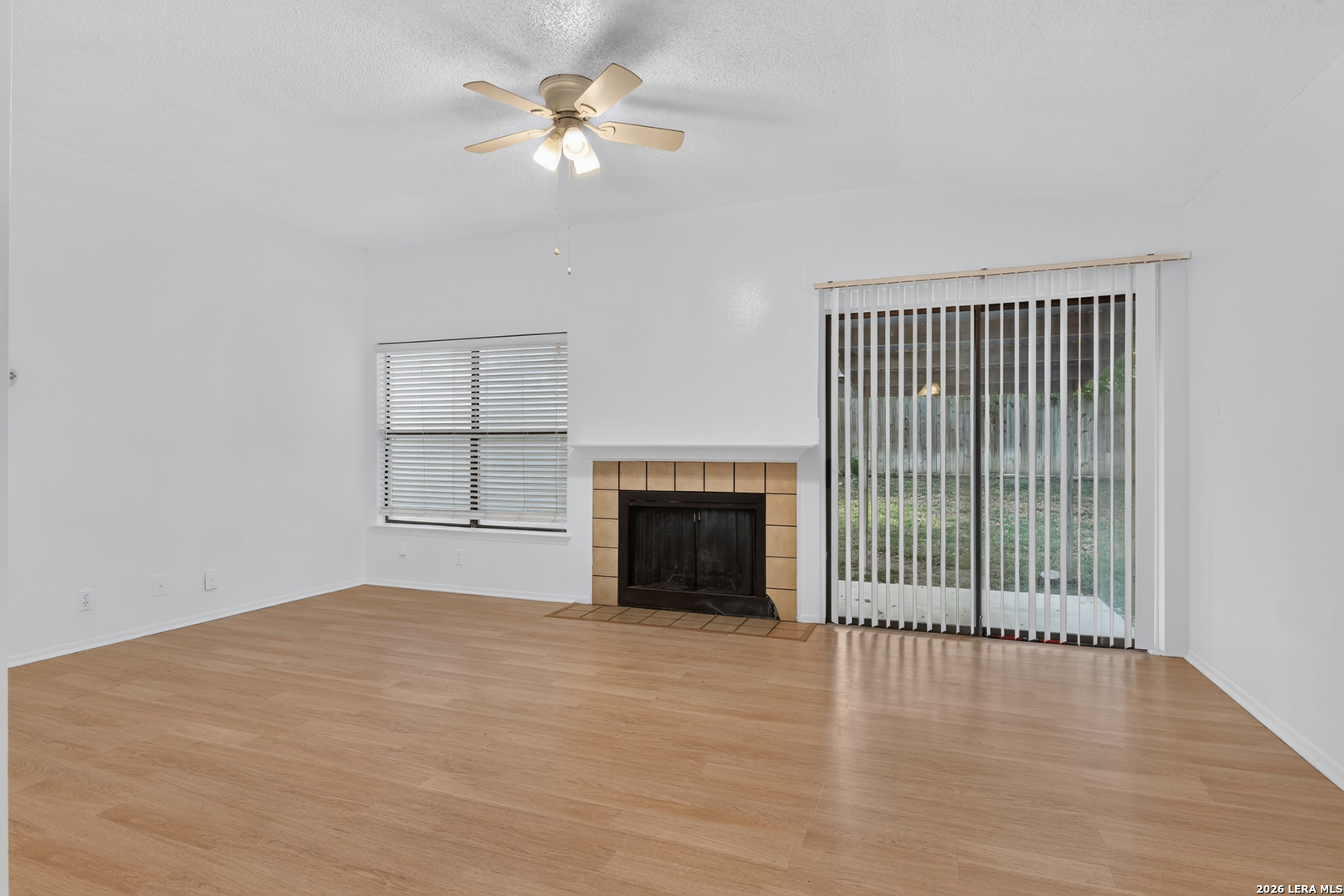3928 Chimney Springs Drive San Antonio TX 78247