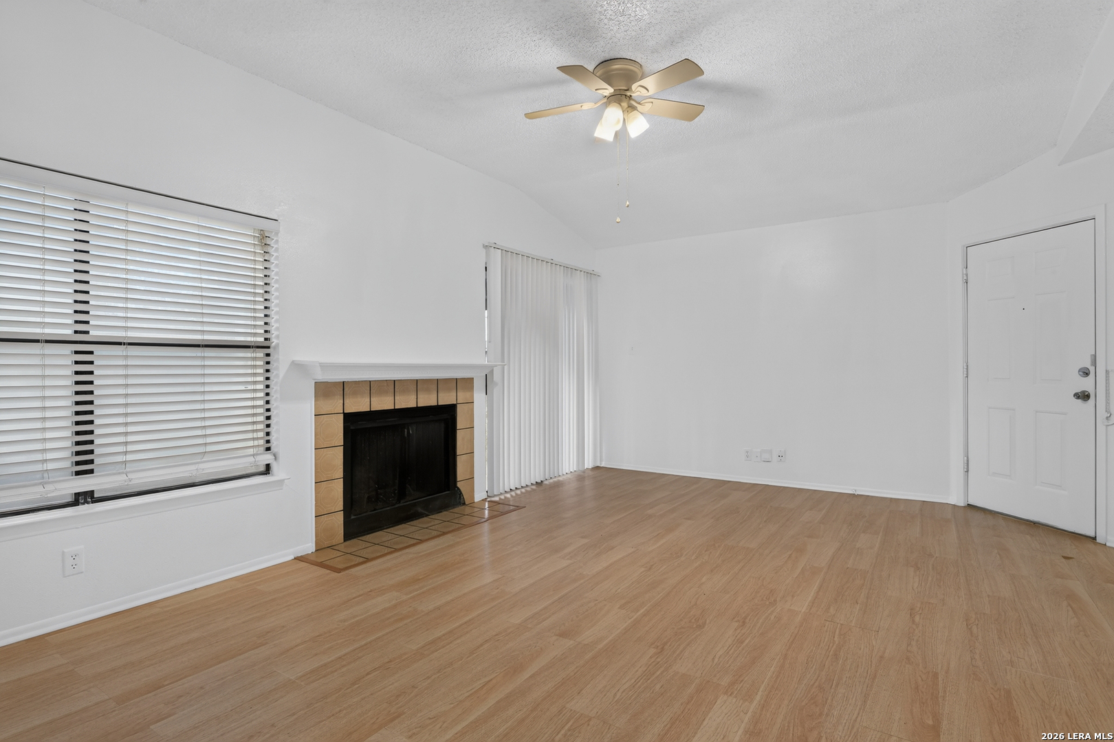 3928 Chimney Springs Drive San Antonio TX 78247