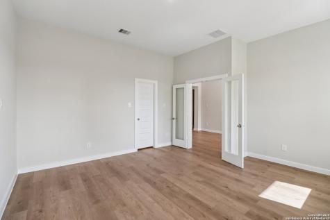 1610 Vista View Drive Pleasanton TX 78064